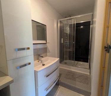 Offlanges Appartement | À 2 pas de la forêt de la Serre