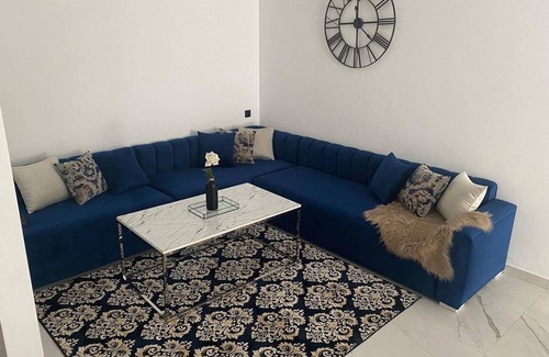 Hay Al Matar Appartement | A 5 minutes de la corniche avec vue sur la mer