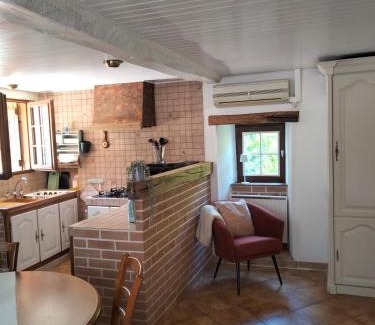 Avallon Maison | à l'orée du bois