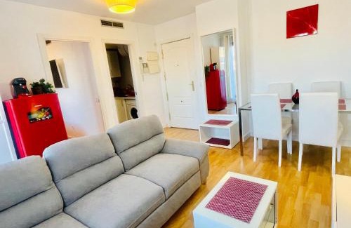 Guindalera Appartement | ÁTICO - Barrio SALAMANCA - CERCA A LA PLAZA DE TOROS