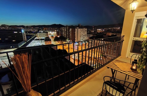 Jardin de la Abadia Appartement | Ático en el Corazón de Málaga. A 10 Minutos de la Playa y 18 del Centro