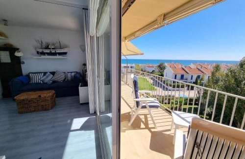 Mas Pinell Appartement | Ático frente al mar