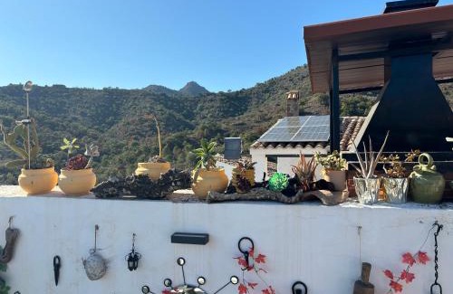 Chovar Appartement | ÁTICO RURAL "EL COLMENAR" para parejas, amigos o familia a la montaña