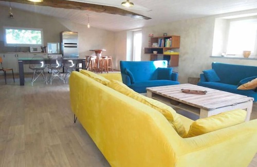 Chelun Maison | Éco-gîte L'Auberge du Bonheur