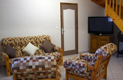 Bonneveau Maison | Écolo gîte et SPA familial de l'impasse