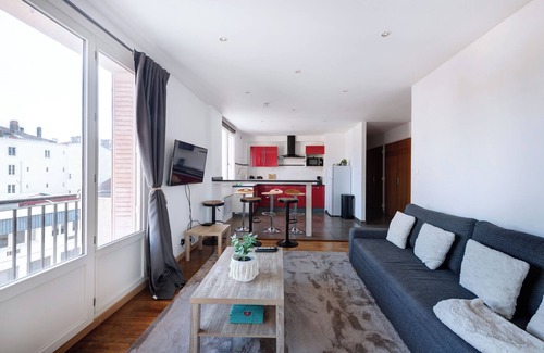 Saint Michel - Mairie Appartement | Charmant T3 au Cœur de Lyon 7ème