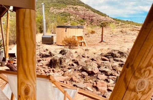 Le Puech Autre | équi-lodge avec spa au lac du Salagou