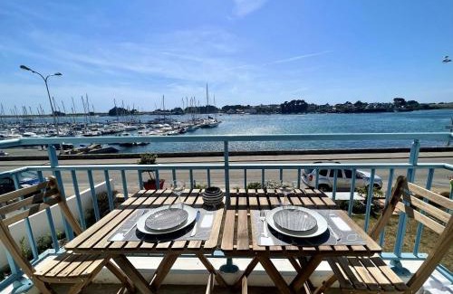 Etel Appartement | Étel - Appart 42m² - 2 pièces, Wifi, Parking, à 450m du centre et 750m des plages - FR-1-479-196