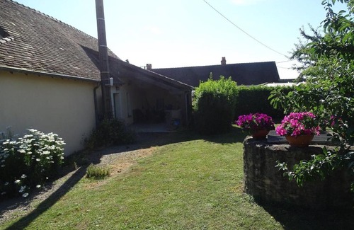 Conge-sur-Orne Maison | Évasion rustique avec cheminée et vélos, proche du Mans - FR-1-410-166