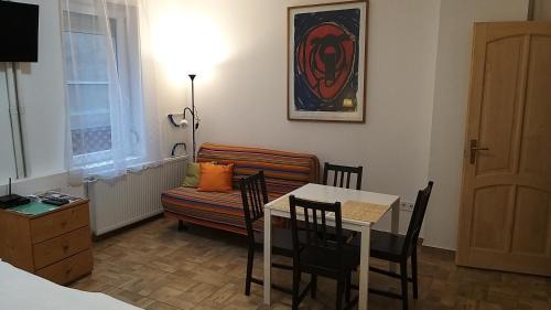 Ujlak Appartement | Ó-Újlak Apartman