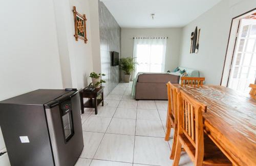 Estufa I Maison | Ótimo sobrado prox da Praia Grande com ar condicionado