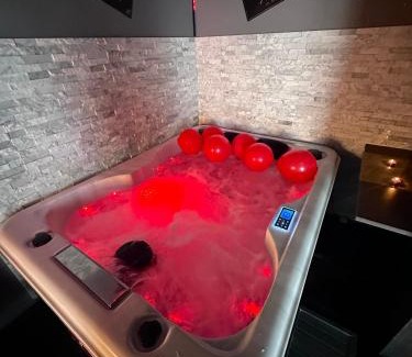 Denain Lit Et Petit-Déjeuner | Ô Saphir Spa - Maison N1