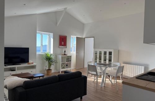 Sauveterre-De-Guyenne Appartement | ô Vignes & Bastides " L'échappée Lapébie ", appartement cosy