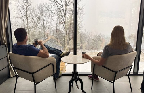 Conway Maison | ÖÖD Mirror House at SkyEagle Ridge