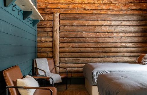 Saint-Simeon Chalet De Ski | ÖBois Charlevoix - L'Écurie