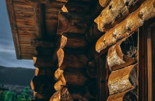 Saint-Simeon Chalet De Ski | ÖBois Charlevoix - Le Refuge