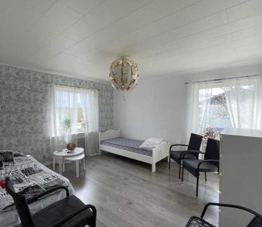 Odeshog Lit Et Petit-Déjeuner | Ödeshög Modernt och stilfullt B&B