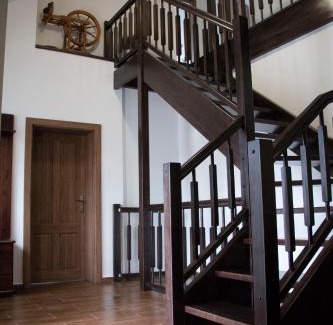Louka Maison | Čechův dvůr