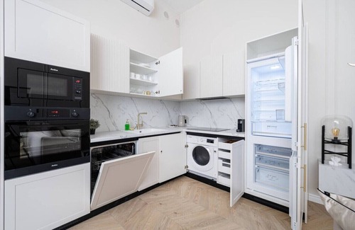 Srodmiescie Appartement | Łódź Downtown - 41m², Park Nearby - by Rentujemy