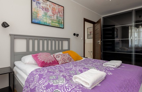 Targowek Appartement | Św. Wincentego 128 | Wifi, Pet-friendly, 1 Bedroom, Balcony, Parking, Warsaw
