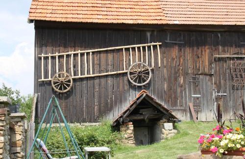 Vrbov Maison | Žltý dom Vrbov