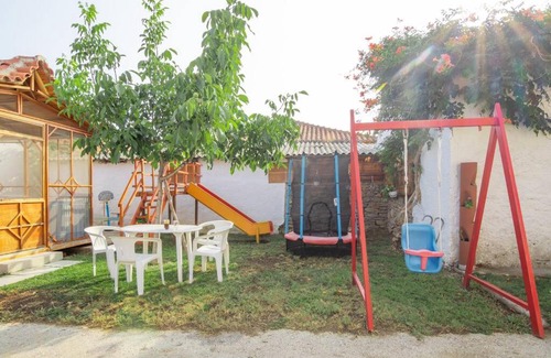 Topeiros Appartement | Διαμέρισμα με αυλή στη Μέλισσα