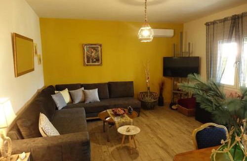 Nees Pagases Appartement | Λευκό γιασεμί - Νέες Παγασές Βόλος