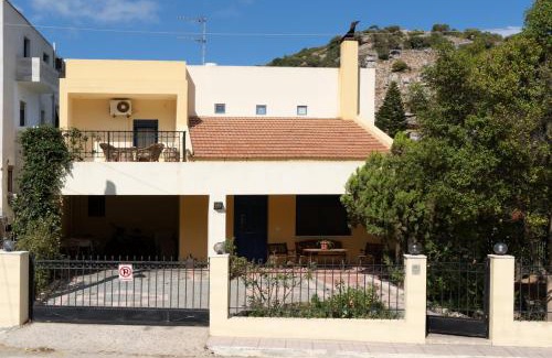 Palaiokastro Maison | Μονοκατοικία στο Παλιόκαστρο