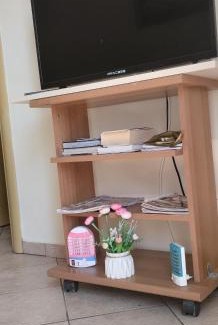 Lixouri Maison | ΜΟΝΟΚΑΤΟΙΚΙΑ ΑΝΕΞΑΡΤΗΤΗ ΣΕ ΚΕΝΤΡΙΚΟ ΔΡΟΜΟ