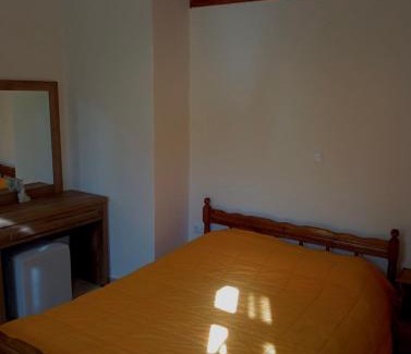 Chrysovitsi Maison | Ξενώνας με Θέα τα Έλατα