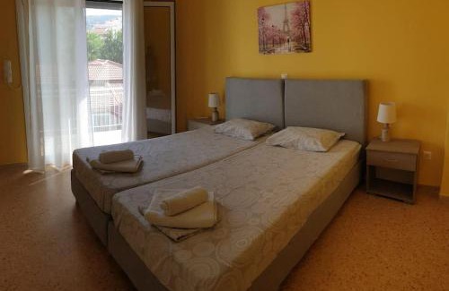 Xylokastron Appartement | Ξυλοκαστρο σπίτι δίπλα στα πεύκα και τη θάλασσα!