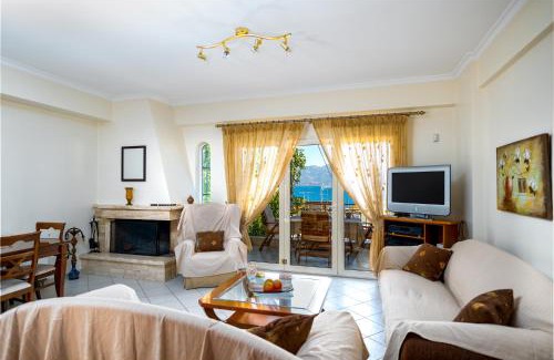 Selianitika Appartement | Σελιανίτικα, διαμέρισμα με θέα -50μ από τη θάλασσα