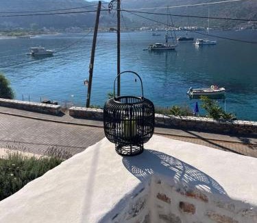 Karavostasi Appartement | Σουίτα ΣΙΚΛΟΣ στο Καραβοστάσι Ν Οιτύλου Μάνης