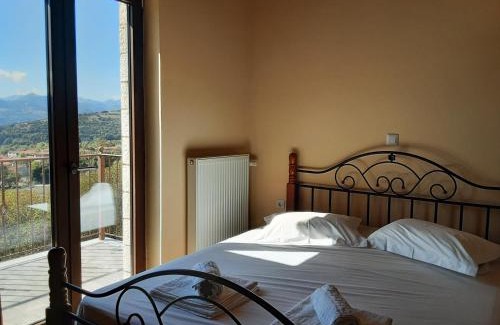 Kalavrita Maison | Τα πέτρινα στο Σκεπαστό