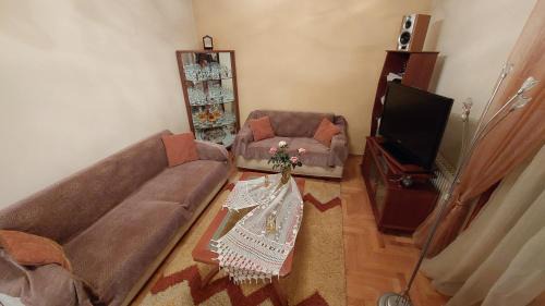 Maniakoi Appartement | Το Σπιτικό της Μαρίας