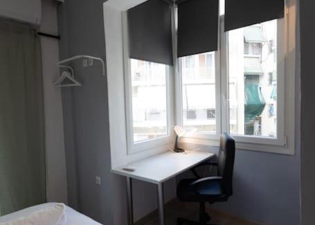 Larissa Appartement | Όμορφο στούντιο στο κέντρο της πόλης.