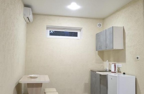 Heniches'k Appartement | Алевтина