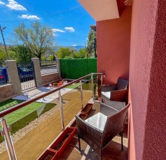 Vurshets Maison | Александровата Къща - Aleksandar Guest House with Garden and Pool