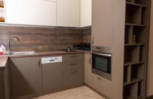 Gabrovo Appartement | Апартамент ФЕЯ - топ център, безплатно паркомясто