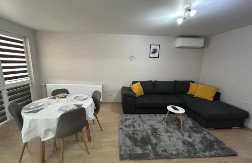 Sliven Appartement | Апартамент Център Сливен 1