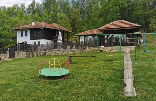 Yakovtsi Maison | АРНАТА КЪЩА