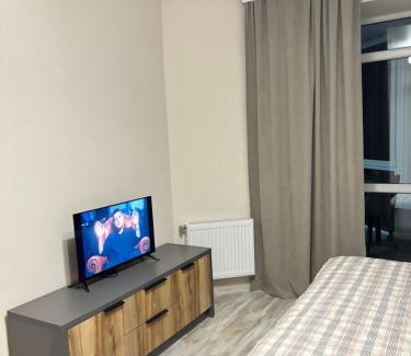 Lutsk Appartement | Видова однокімнатна квартира в жк ЯРОВИЦЯ