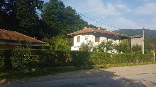Ribaritsa Maison | Вила Керенски