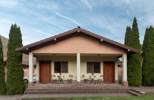 Ribaritsa Maison | Вили Тихия Кът
