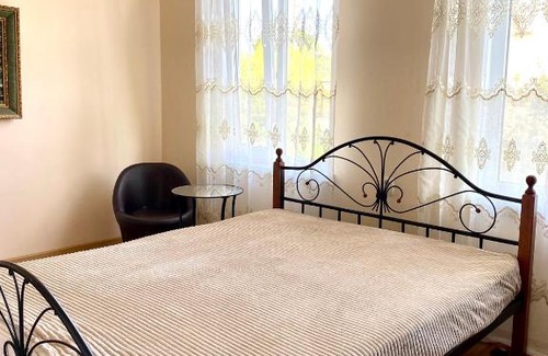 Gudauta Maison | Гостевой дом Leon