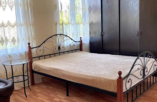 Gudauta Maison | Гостевой дом Leon