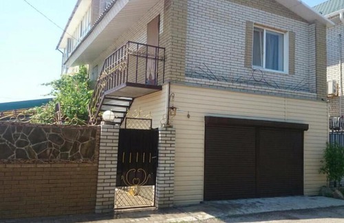 Berdyansk Maison | Гостевой дом Willa Rosa