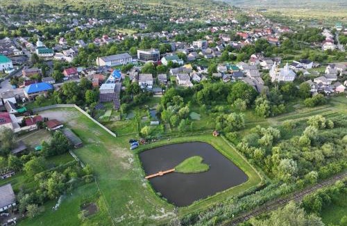 Nyzhnje Selyshche Hôtel | Готель Близниці