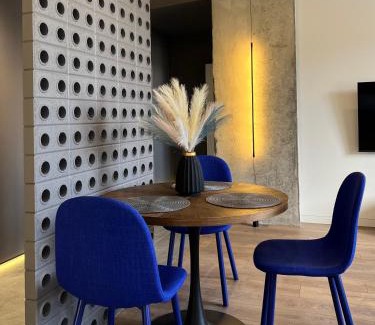 Maliyevtsy Appartement | Двокімнатний люкс в ЖК над Бугом