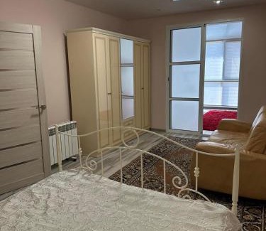 Cherkasy Appartement | Двохрівнева двокімнатна квартира